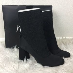 Nanette Lepore Linette Black Lace Ankle Boot sz9.5
